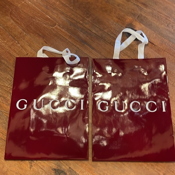 TWO Gucci shopping bags - Picture 4 of 4